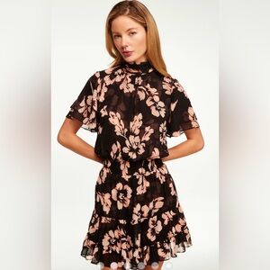 MISA Los Angeles Saffie Dress- Auric Flora
Size L
NWT